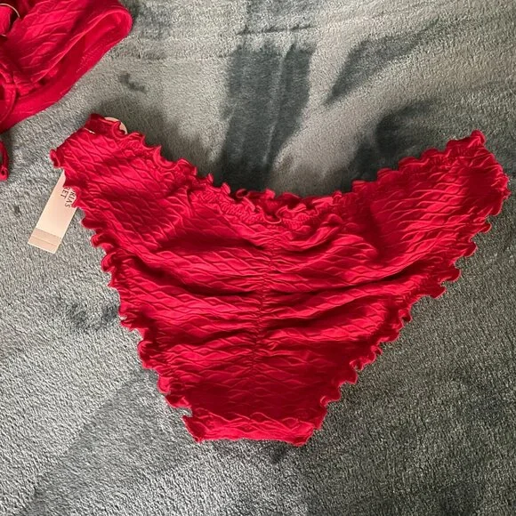 Victoria's Secret, Full Coverage Top, & Cheeky Bottoms, NEW! - Picture 7 of 10